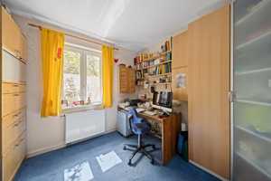 Charmanter Bungalow mit fünf Zimmern, Gartenidylle und Keller in beliebter Lage von Rahlstedt – Hamburg – Vorschaubild 10