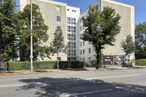 Preiswerte 3-Zimmer-Wohnung im 4.OG für Eigennutzer oder Kapital-Anleger (zur Vermietung als 3er-WG)