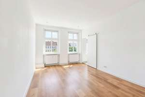 Lichtdurchflutete und sanierte 2-Zimmer-Wohnung mit freiem Ausblick – Die vollständige Adresse der Immobilie erhältst du vom Anbieter., 13357 Gesundbrunnen, Berlin – Vorschaubild 3