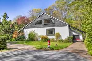 Zweifamilien-Architektenhaus auf traumhaftem Grundstück mit Garage und Carport in Leuchtenburg – Die vollständige Adresse der Immobilie erhältst du vom Anbieter., 28790 Schwanewede – Vorschaubild 2