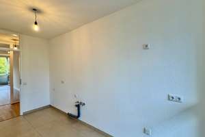 3 Zimmer Wohnung frisch saniert und frei zum 01.12.2025 – Lübecker Straße 8, 50858 Weiden, Köln – Vorschaubild 7