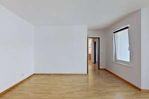 Warmes Nest, kalte Ersparnis - 1 KALTMIETE GESCHENKT: Große 3-Zimmer-Dachgeschosswohnung mit EBK ... – 39104 Altstadt, Magdeburg – Vorschaubild 8