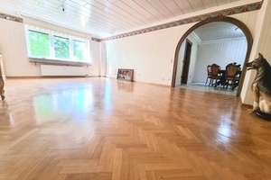 Cracau- zentral, ruhig, grün- 114m² 3,5 Zi- gr. Balkonanlage, TG incl. Aufzug, top gepflegte Anlage – Uerdinger Str. XXX, 47799 Cracau, Krefeld – Vorschaubild 11