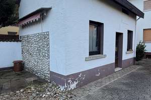 +++ 2 - FAMILIENHAUS IN NUßLOCH MIT VIEL POTENZIAL - NEUBAU MÖGLICH +++ – Walldorfer Straße 54, 69226 Nußloch – Vorschaubild 3