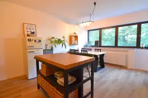 Schöne, ruhige,komplett sanierte 2 Zimmer Wohnung direkt am Stadtgarten – Krefeld – Vorschaubild 13