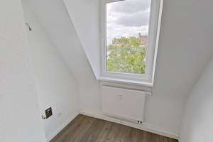 Helle 3-Zimmer-Dachgeschosswohnung in Gibitzenhof – Sperlingstraße 14, 90459 Gugelstraße, Nürnberg – Vorschaubild 7