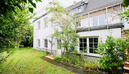 Bild von 3-Parteienhaus für Kapitalanleger oder Großfamilien in bester Lage