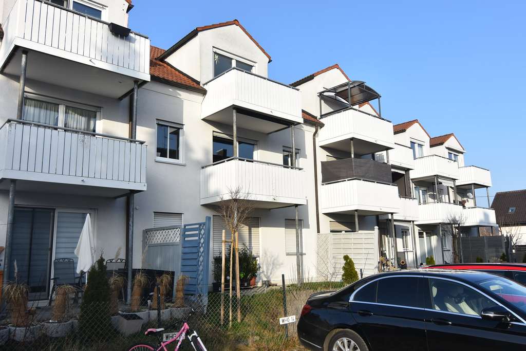Immobilie in Offingen - 2 Zimmer Wohnung mit Terrasse u beheiztes Soutearrainzimmer Stellplatzt  in Offingen - Bild 1