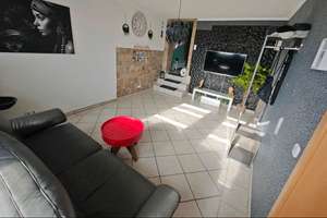 Schönes und vollständig renoviertes 3-Zimmer-Reihenendhaus zur Miete in Moers-Schwafheim – Kirchweg 84, 47447 Schwafheim, Moers – Vorschaubild 1