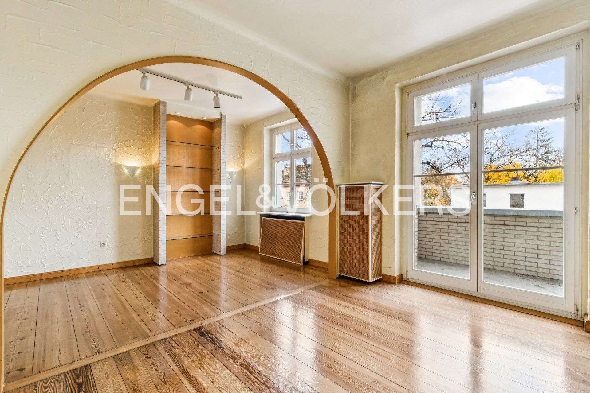 Helle Vier-Zimmer-Wohnung mit großem Gestaltungspotenzial, Berlin – Bild 3