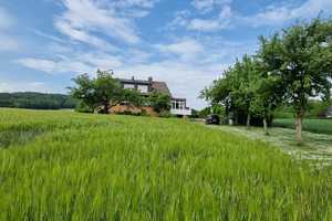 9 Zimmer im EG u OG.- 2xKüche, 2xBad, teilmöbliert, mit Wintergarten und Garten ** in Alleinlage  ** – Herford (Kreis) – Vorschaubild 1