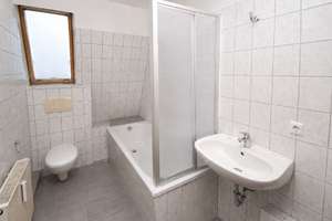 3-Zimmer-Wohnung mit separater Küche, Badewanne, Laminat – Froser Straße 1, 39106 Alte Neustadt, Magdeburg – Vorschaubild 6