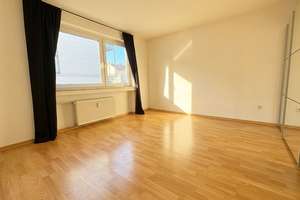 Modernisierte 2-Zimmer-City-Wohnung mit LOGGIA am Hansaring – Einzeln oder im lukrativen 3er-Paket! – Hansaring 76, 50670 Neustadt/Nord, Köln – Vorschaubild 6