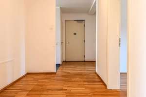 Sofort einziehen! Altersgerechte Gartenwohnung | Garage | Terrasse | Bad mit Fenster und Dusche – Die vollständige Adresse der Immobilie erhältst du vom Anbieter., 4159 Wahren, Leipzig – Vorschaubild 3