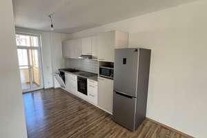 Offene Wohnküche & Balkon im sanierten Eckhaus. Stilvolle 2 Zimmer Wohnung mit Aufzug und A+ Energie – Schwartzestraße 6, 4229 Kleinzschocher, Leipzig – Vorschaubild 10
