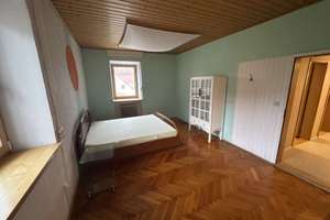 Repräsentatives Mehrfamilienhaus mit vielseitigen Nutzungsmöglichkeiten – Dr.-Gäch-Straße 2, 94374 Schwarzach – Vorschaubild 11