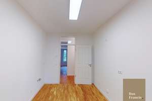 Perfekt für kleine Familien! Schöne 3-Zimmer-Wohnung mit Balkon in der Weststadt. – Moningerstraße 9, 76135 Weststadt, Karlsruhe – Vorschaubild 8