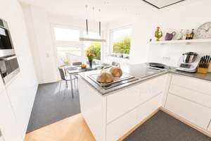 Bothfeld: Mehrgenerationenhaus mit 4 Einheiten und 362 m² Wohnfläche – Die vollständige Adresse der Immobilie erhältst du vom Anbieter., 30179 Sahlkamp, Hannover – Vorschaubild 8