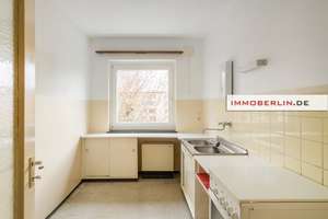 IMMOBERLIN.DE - Optimal positionierte Wohnung mit Westloggia in beliebter Lage – Die vollständige Adresse der Immobilie erhältst du vom Anbieter., 12105 Mariendorf, Berlin – Vorschaubild 5