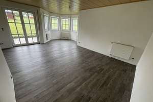 Haus in Fichtelberg/Neubau mit 2 Garagen, Garten, Sauna * Erstbezug nach Renovierung * – Die vollständige Adresse der Immobilie erhältst du vom Anbieter., 95686 Fichtelberg – Vorschaubild 14