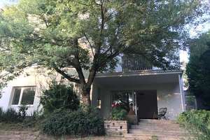 ESCHERSHEIM: Kleine Villa mit großem Garten! – Die vollständige Adresse der Immobilie erhältst du vom Anbieter., 60431 Eschersheim, Frankfurt am Main – Vorschaubild 2