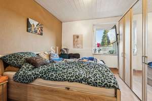 Viel Platz zum Leben – 4-Zimmer-Wohnung mit Garage im ruhigen Dreifamilienhaus – Die vollständige Adresse der Immobilie erhältst du vom Anbieter., 44894 Langendreer/Alter Bahnhof, Bochum – Vorschaubild 6