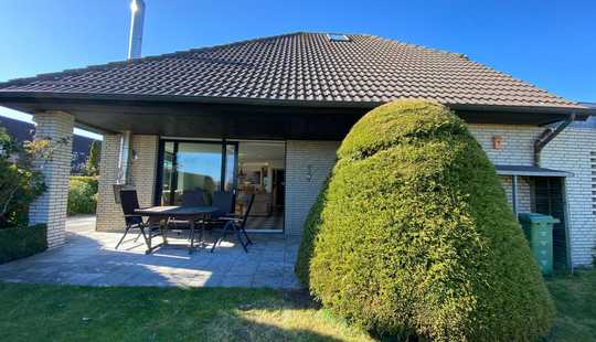 Bild von Traumhafter Walmdachbungalow in Toplage, Nordseeküste-Dornumersiel