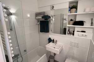 3-Zimmer-Wohnung mit kleinem Balkon in Düsseldorf Unterbilk – Düsseldorf – Vorschaubild 2