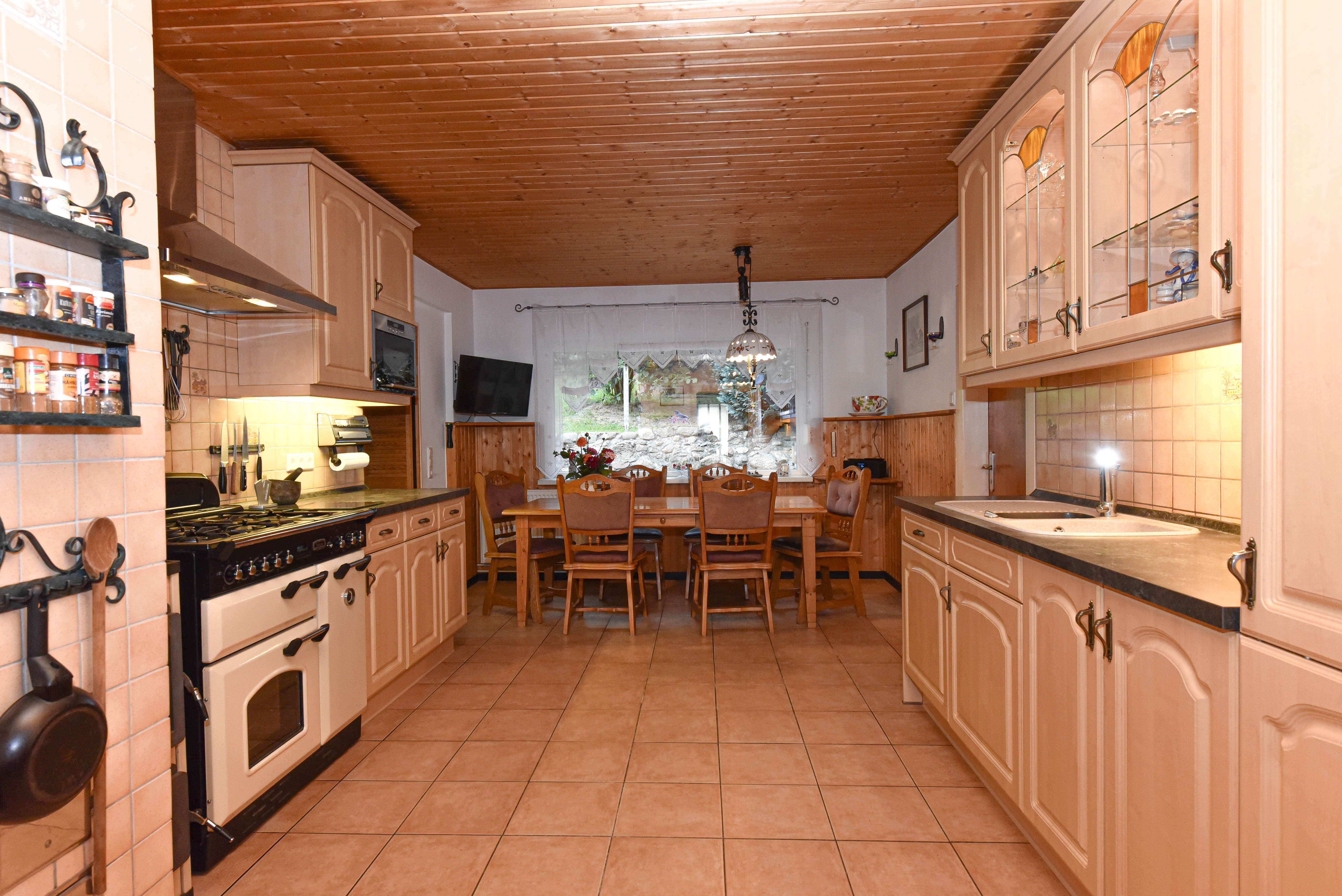 Immobilie in Soderstorf - außergewöhnliche Rarität mit Bauland in idyllischer Naturkulisse** - Bild 1