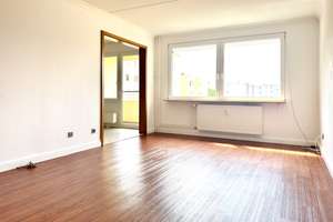 Stilvolles Wohnen mit Weitblick und Zukunftskomfort! – 23570 Travemünde, Lübeck – Vorschaubild 9