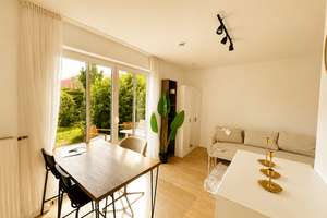 Charmantes, möbliertes 1-Zimmer-Apartment mit Terrasse und eigenem kleinem Garten in München-Pasing