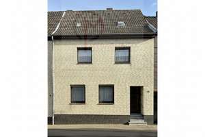 Top-geschnittenes Reihenmittelhaus mit Garten & Doppelgarage in ruhiger Lage von Düren-Arnoldsweiler – Die vollständige Adresse der Immobilie erhältst du vom Anbieter., 52353 Arnoldsweiler, Düren – Vorschaubild 1
