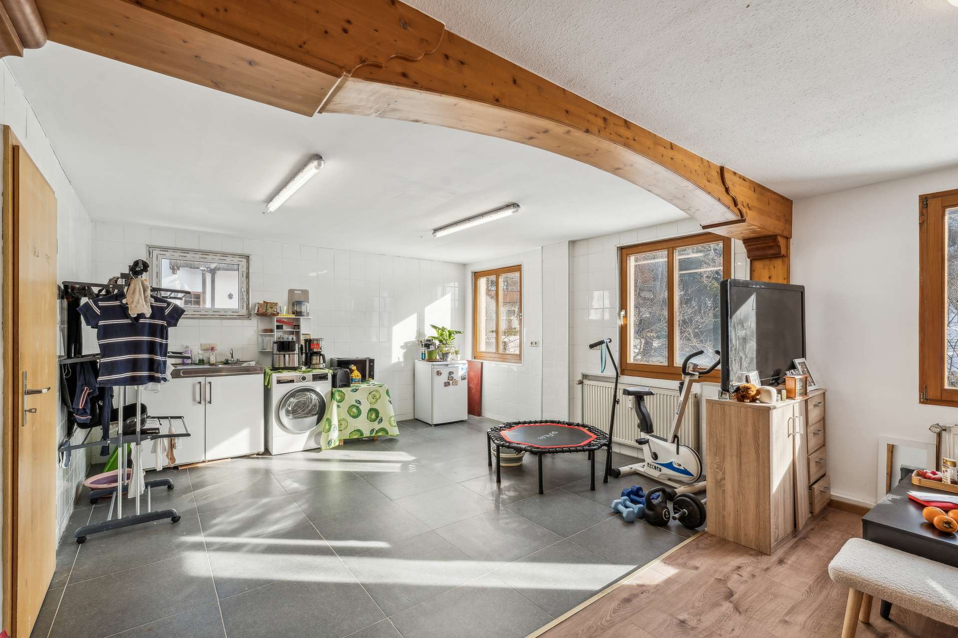 Immobilie in Todtmoos - 4- Zimmer Wohnung mit Ladengeschäft in attraktiver Lage - Bild 1