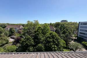 Charmante 1-Zimmer Dachgeschosswohnung mit Balkon in Bahnhofsnähe – Friedrich-List Str. 14, 46045 Altstadt-Mitte, Oberhausen – Vorschaubild 11