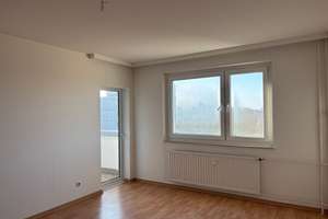 Helle 2-Zimmer-Wohnung mit Balkon in Kiel – Helsinkistraße 8, 24109 Mettenhof, Kiel – Vorschaubild 2
