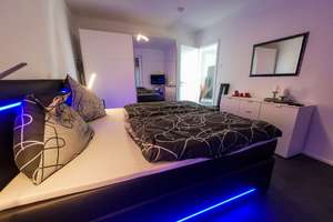 Wohnen mit Charakter: Drei-Zimmer-Wohnung in Aubing