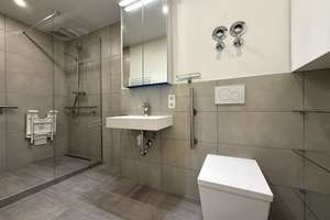 Lichtdurchflutete, moderne 3 Zi.-Wohnung mit sonnigem Balkon, sep. Küche, gr. Keller & TG-Stellplatz – Die vollständige Adresse der Immobilie erhältst du vom Anbieter., 81245 Neupasing, München – Vorschaubild 15