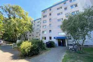 Nachmieter für Einzug ab sofort gesucht: 3-Zimmer-Wohnung mit Aufzug, modernem Bad und Balkon