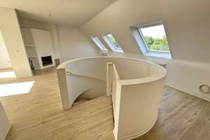 1 Zimmer Maisonette Wohnung mit Kamin – Hülsmannstr. 49, 45355 Borbeck-Mitte, Essen – Vorschaubild 2