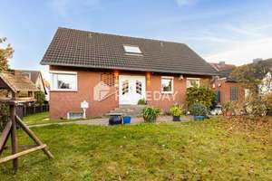 Bothfeld: Topgepflegtes EFH mit Vollkeller, Kamin, Sauna, Terrasse & Garage: Ihr neues Familienglück – Die vollständige Adresse der Immobilie erhältst du vom Anbieter., 30657 Sahlkamp, Hannover – Vorschaubild 31