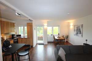 HELLE & SANIERTE 2-ZIMMER WOHNUNG MIT SONNENBALKON & AUFZUG NAHE SCHILLERPARK!