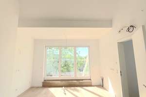 Neu - DG- Wärmepumpe - A - Fußbodenheizung - Klimaanlage - Blick auf Park - 2-Zimmer – Konradinstraße 19, 12105 Tempelhof, Berlin – Vorschaubild 2