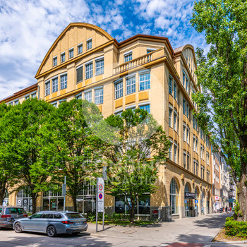 Loftflächen in historischem Altbau. combine Transaction