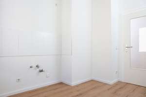 Sanierte 2-Zimmer Wohnung mit Balkon und Badewanne in Mitte – Invalidenstraße 141, 10115 Mitte (Ortsteil), Berlin – Vorschaubild 9