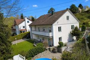 Perfekt für mehrere Generationen: Großzügiges Haus mit 3 Wohneinheiten & Garten – Die vollständige Adresse der Immobilie erhältst du vom Anbieter., 86447 Aindling – Vorschaubild 31