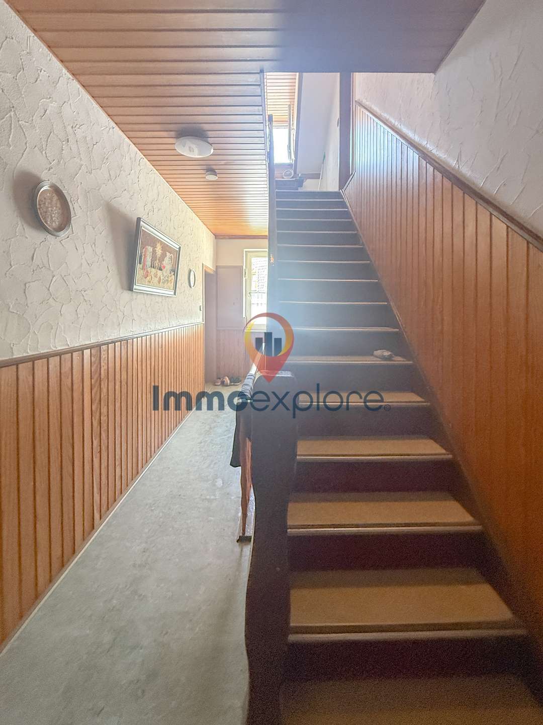 Immobilie in Wehrheim - Wohn- und Geschäftshaus zum entwickeln - Sanierungsbedürftig - Bild 2