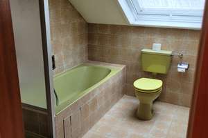 von Privat: Ruhige 3-Zi. DG Wohnung (86qm), Balkon, EBK, Gäste-WC, TG-Stellplatz, keine Maklergebühr – Die vollständige Adresse der Immobilie erhältst du vom Anbieter., 70619 Riedenberg, Stuttgart – Vorschaubild 25