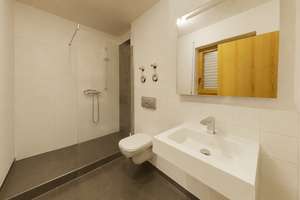 BRUMANI | Vermietete 1,5-Zimmer-Wohnung mit Balkon und Stellplatz in FR-Ebnet – 79117 Ebnet, Freiburg im Breisgau – Vorschaubild 2