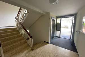 4,5-Zimmer Wohnung mit Balkon in Stuttgart-Hoffeld – Sprollstraße 93, 70597 Hoffeld, Stuttgart – Vorschaubild 2