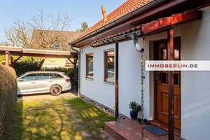 IMMOBERLIN.DE - Wunderbares Haus mit herrlicher Sonnenterrasse in familienfreundlicher Lage – Die vollständige Adresse der Immobilie erhältst du vom Anbieter., 12623 Mahlsdorf, Berlin – Vorschaubild 9